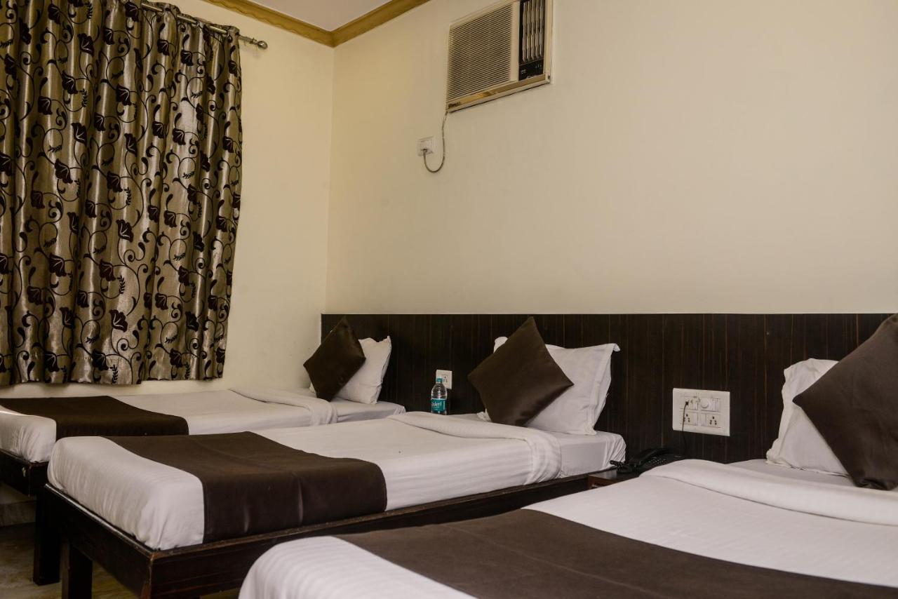 Hotel National Bombay Exterior foto